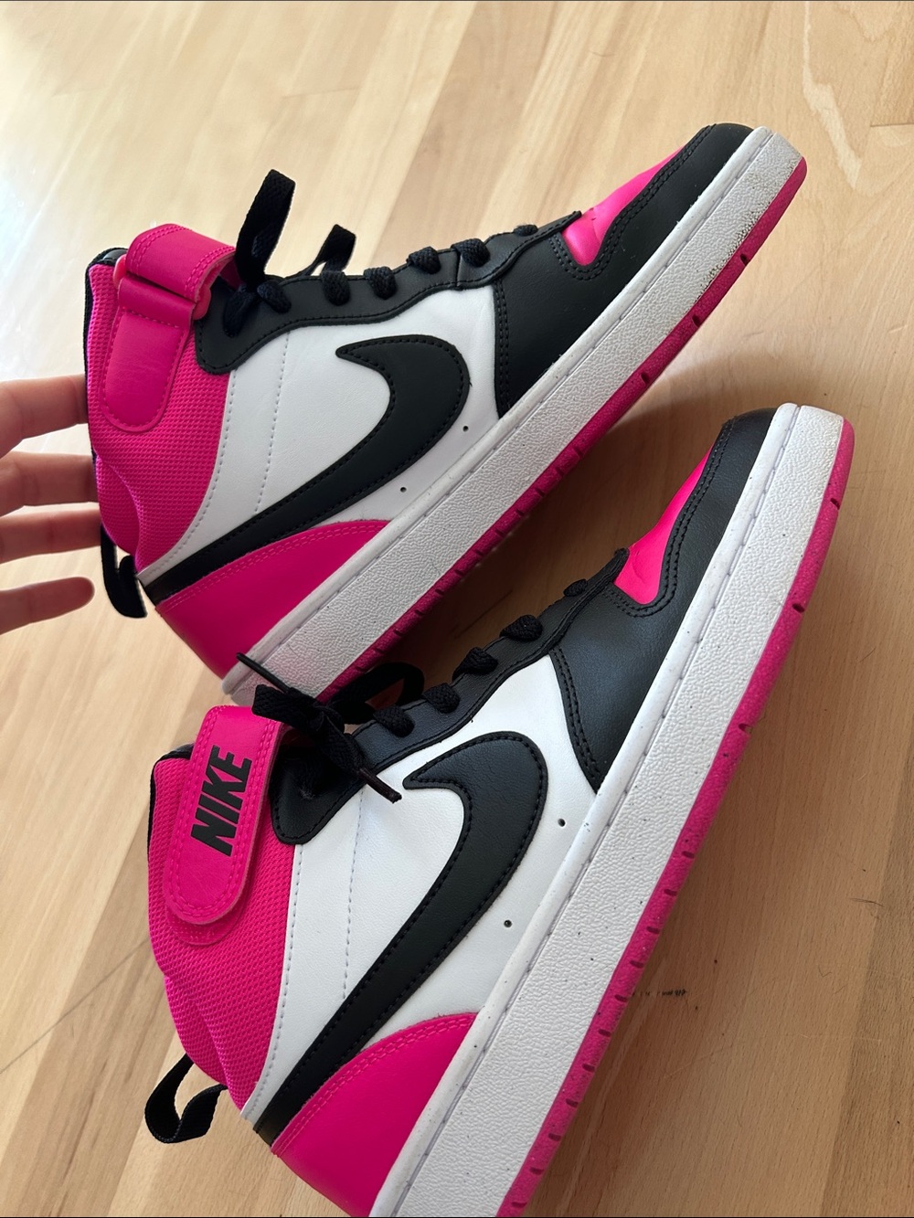 Nike High-Top Sneakers in Black, White & Hot Pink - Picture 4 of 6